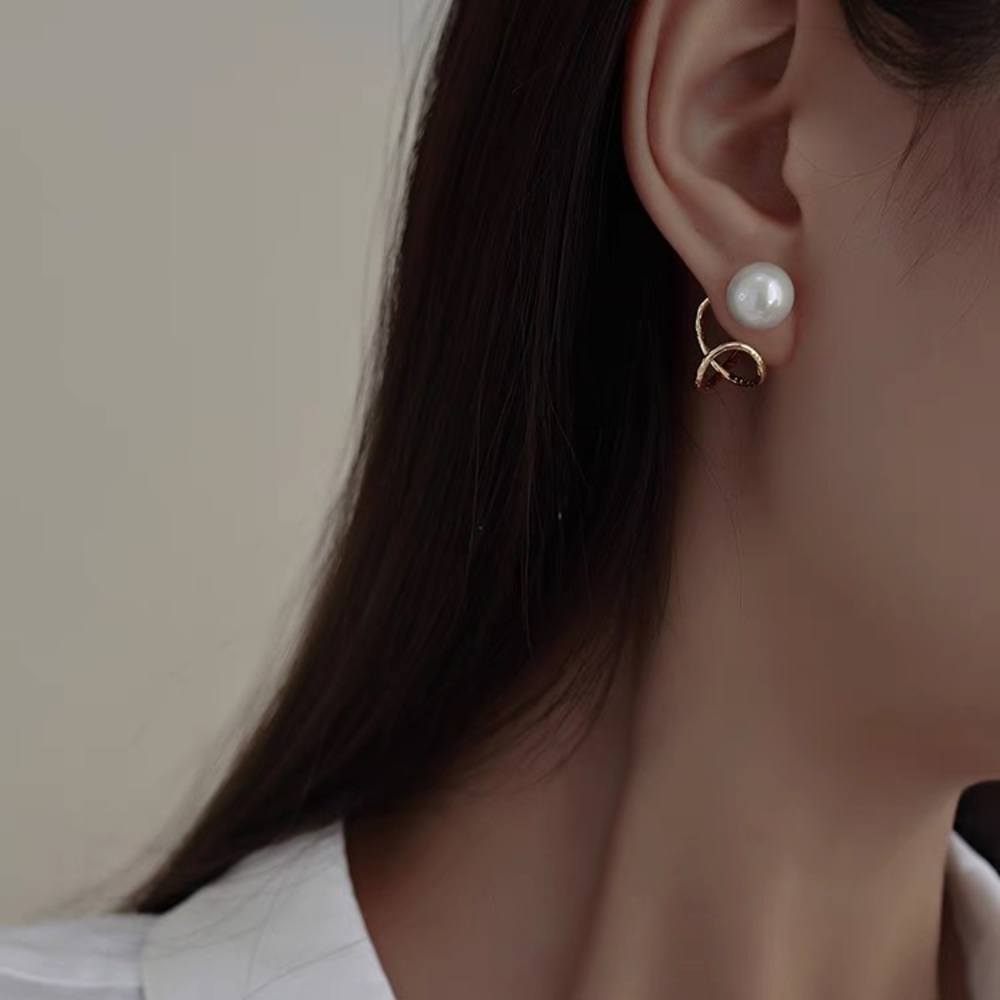 earring